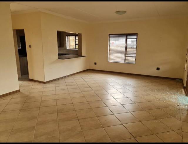 3 BEDROOM PROPERTY TO RENT IN RADIOKOP
